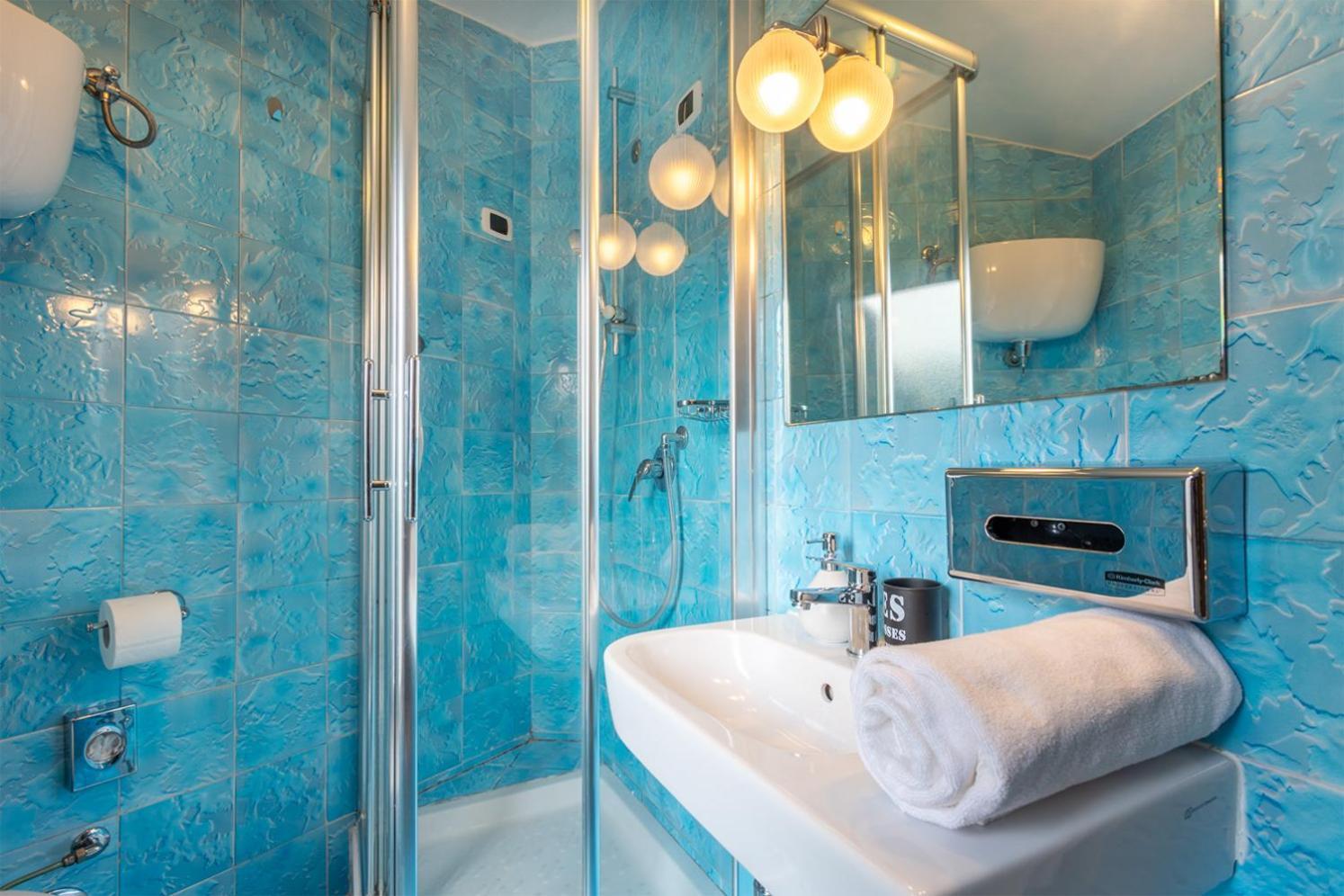 Maxi Paradiso - Guest House A Due Passi Dal Lago Trasimeno Torricella  外观 照片