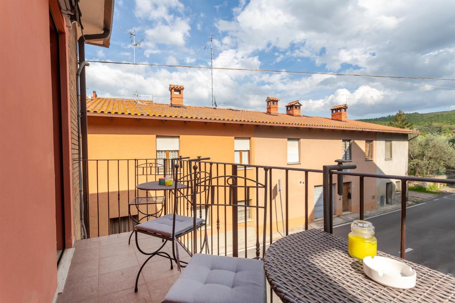 Maxi Paradiso - Guest House A Due Passi Dal Lago Trasimeno Torricella  外观 照片