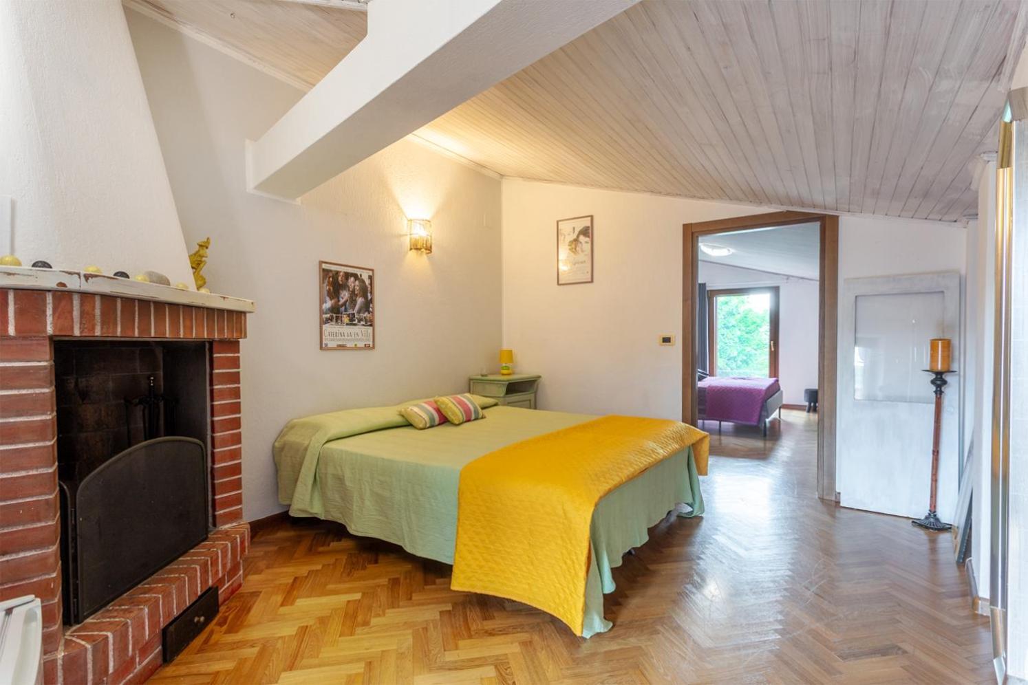 Maxi Paradiso - Guest House A Due Passi Dal Lago Trasimeno Torricella  外观 照片